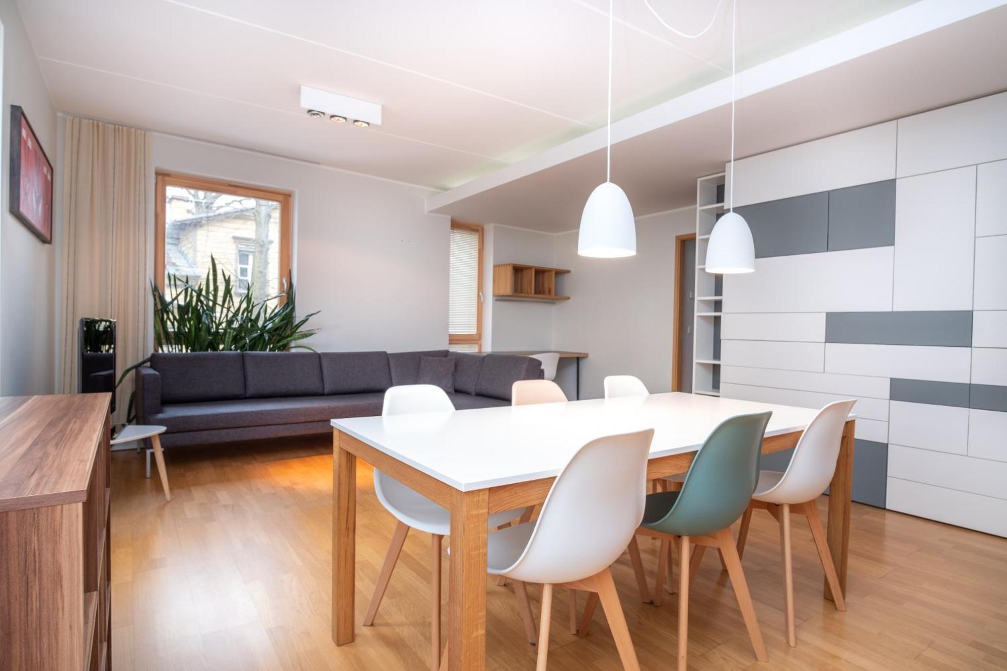 Dream - Stylish Near Old Town With Free Parking