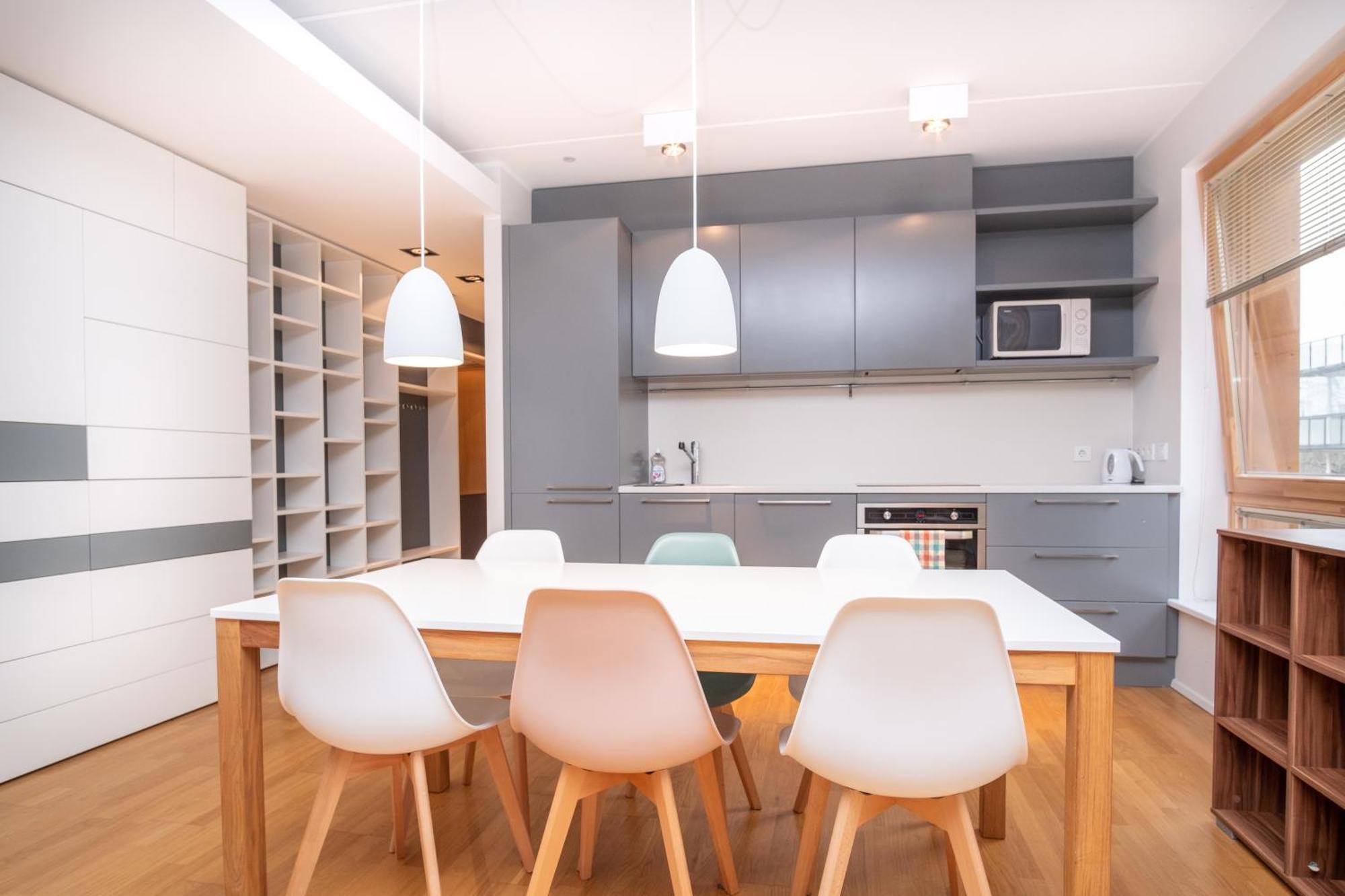 Dream - Stylish Near Old Town With Free Parking Lejlighed